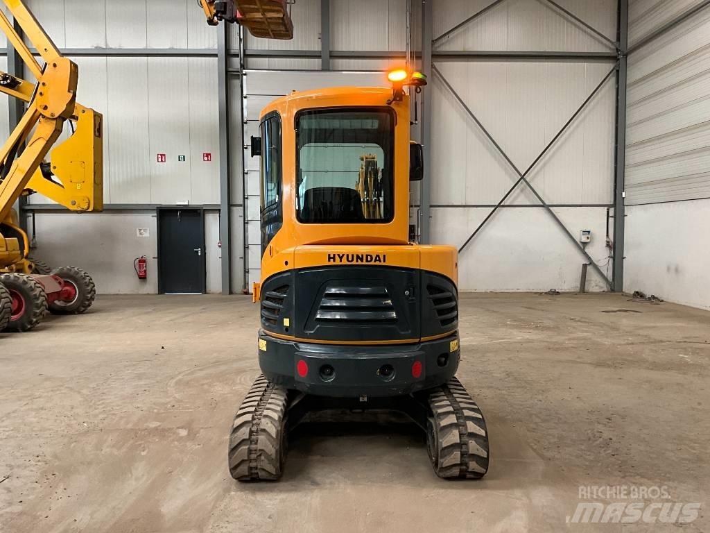 Hyundai R30 Z-9AK 소형 굴삭기 7톤 미만