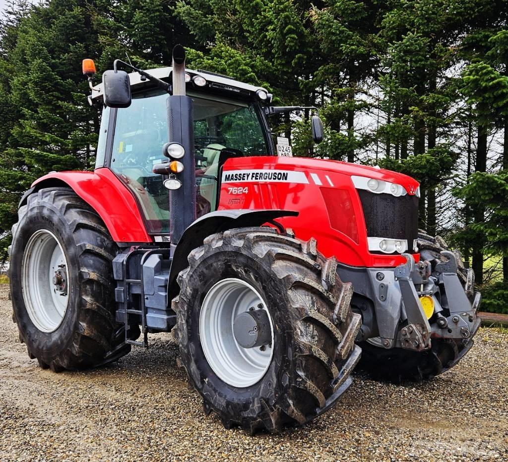 Massey Ferguson 7624 트랙터