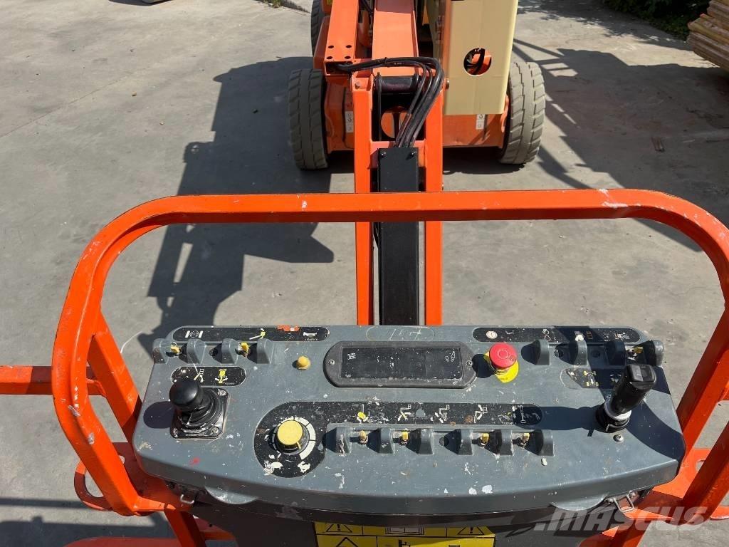 JLG E 450 AJ 관절형 전동이동 리프트