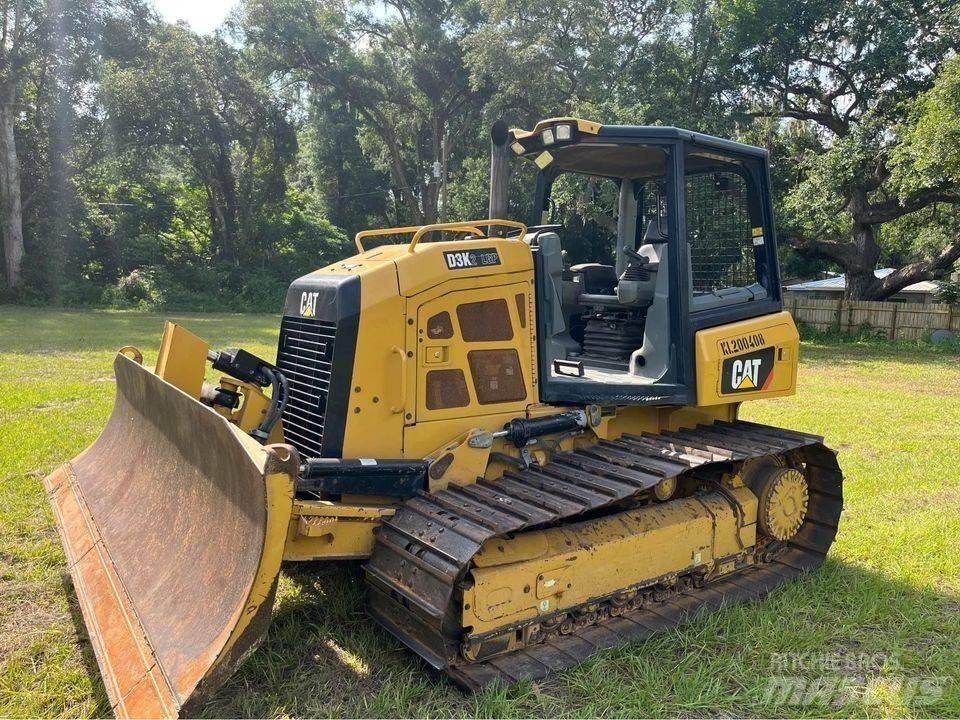 CAT D 3 K 2 LGP 크롤러 도저