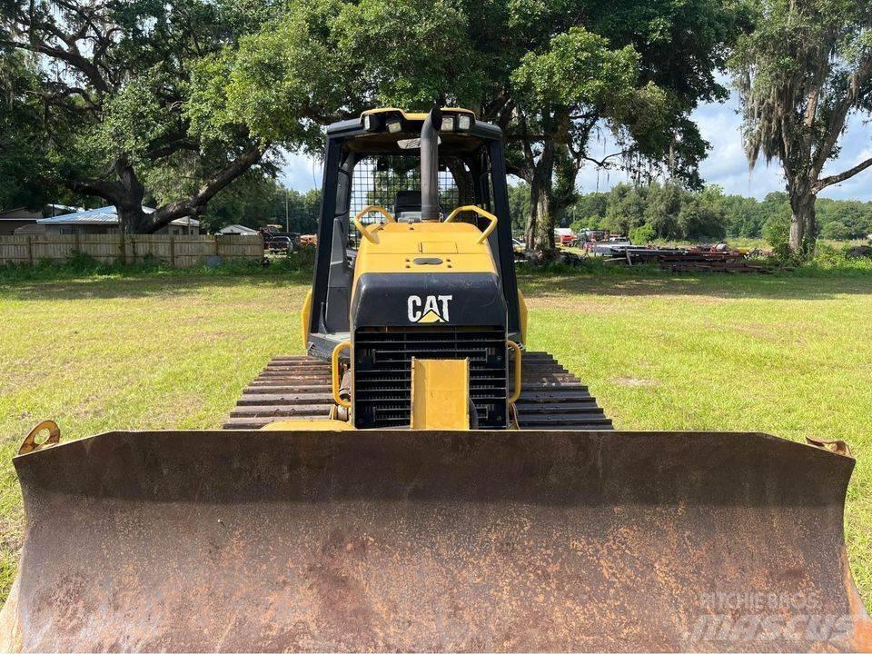 CAT D 3 K 2 LGP 크롤러 도저