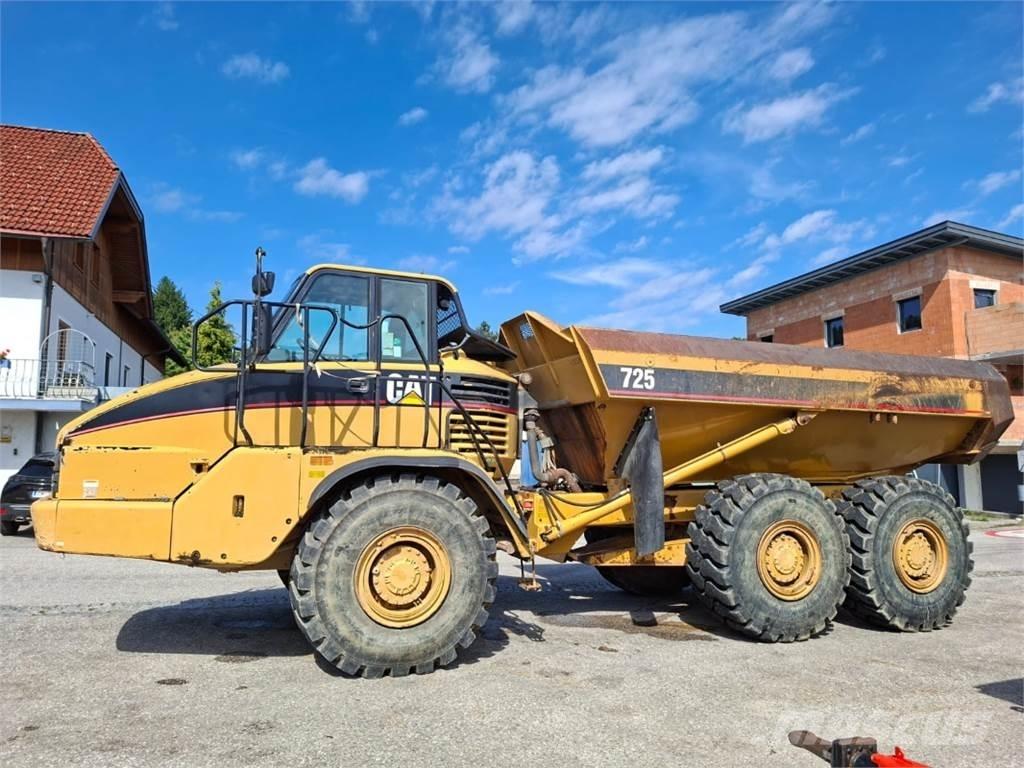CAT 725 연결식 홀러