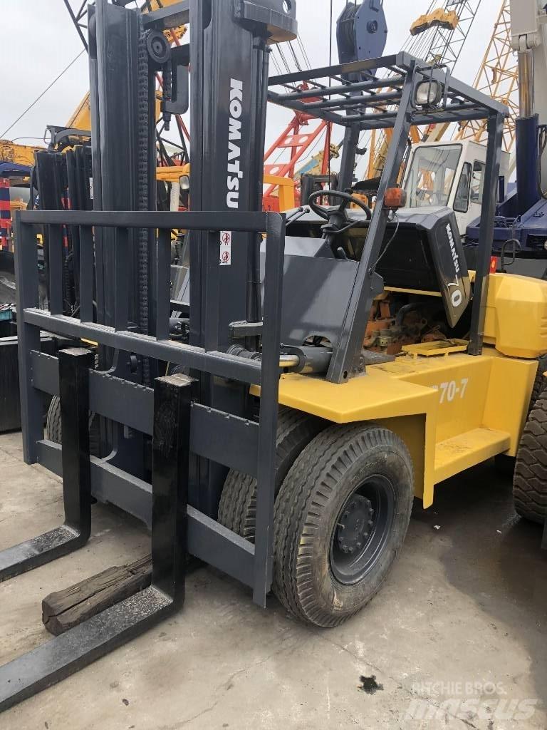 Komatsu 7 Ton 디젤 지게차