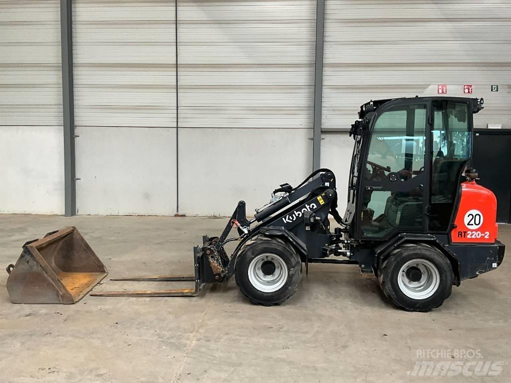 Kubota RT 220-2  휠로우더