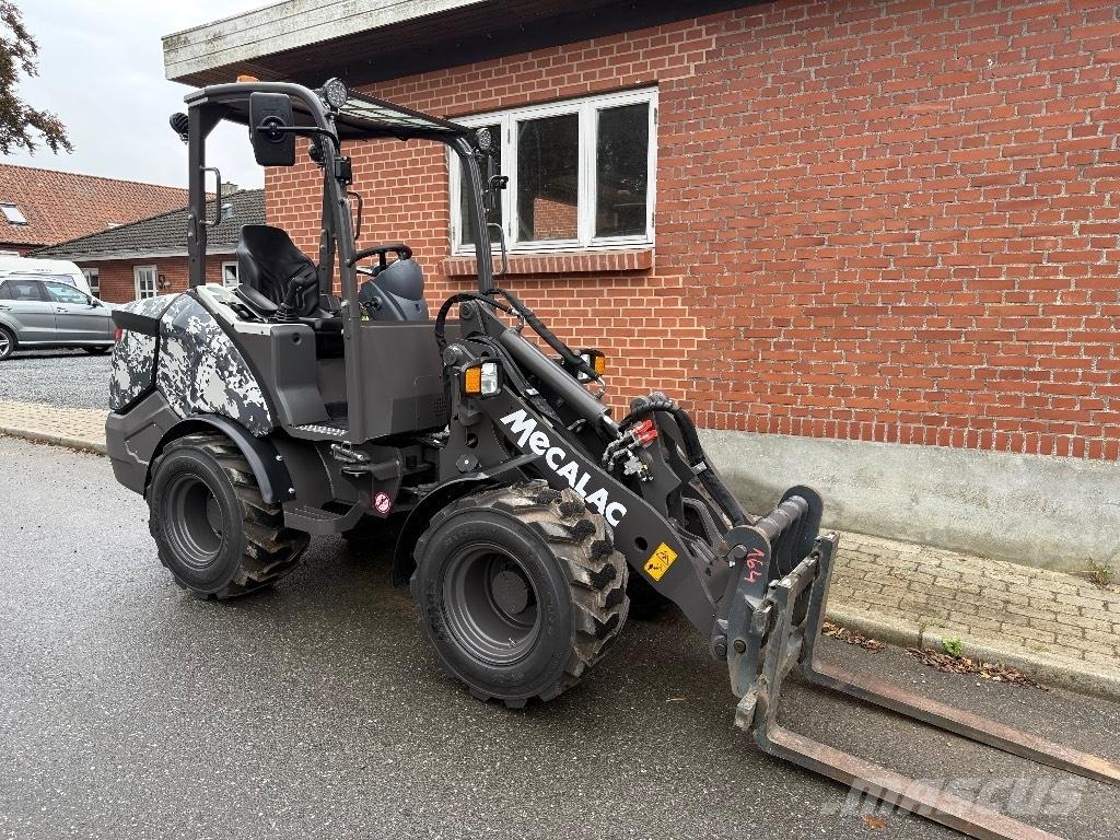Mecalac MCL 6+ 미니 로더