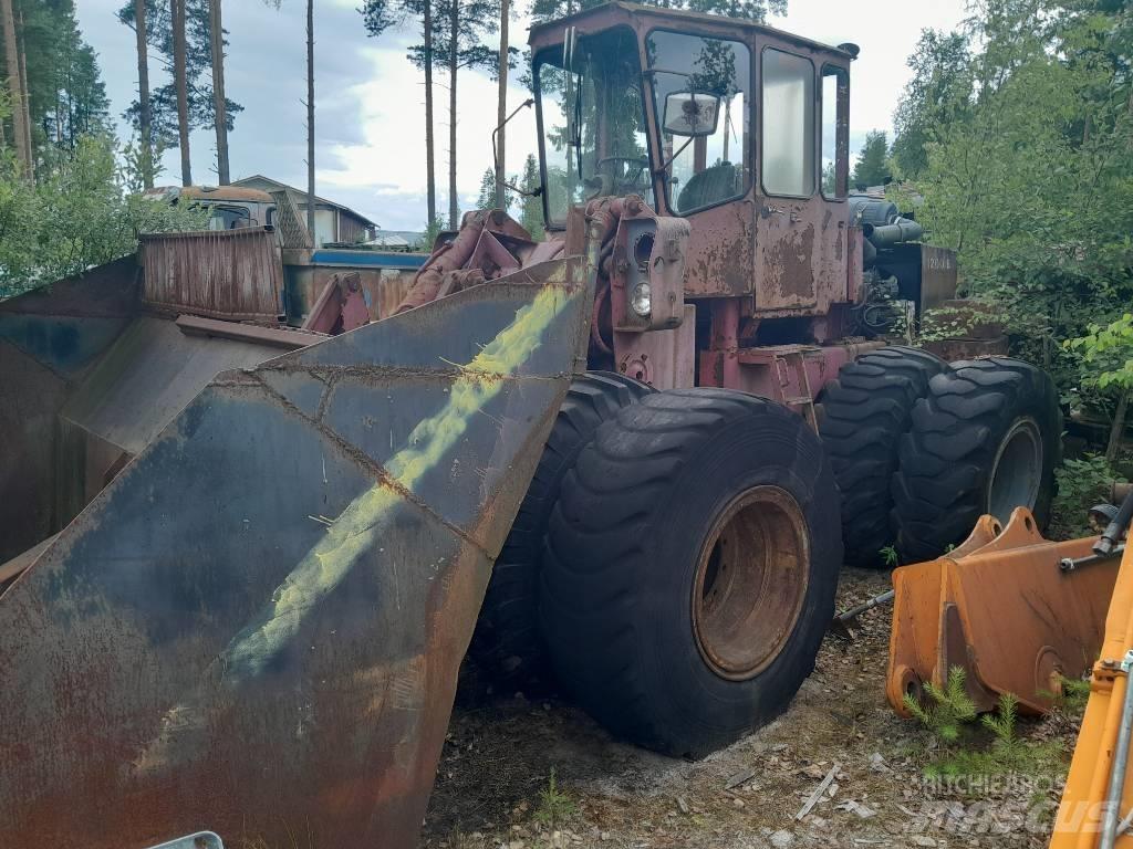 Valmet 1200  휠로우더