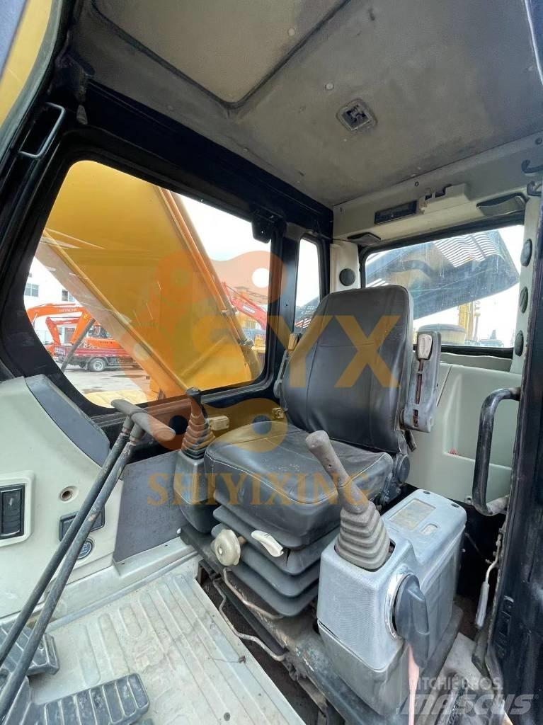 Hyundai Robex 220-7 대형 굴삭기 29톤 이상