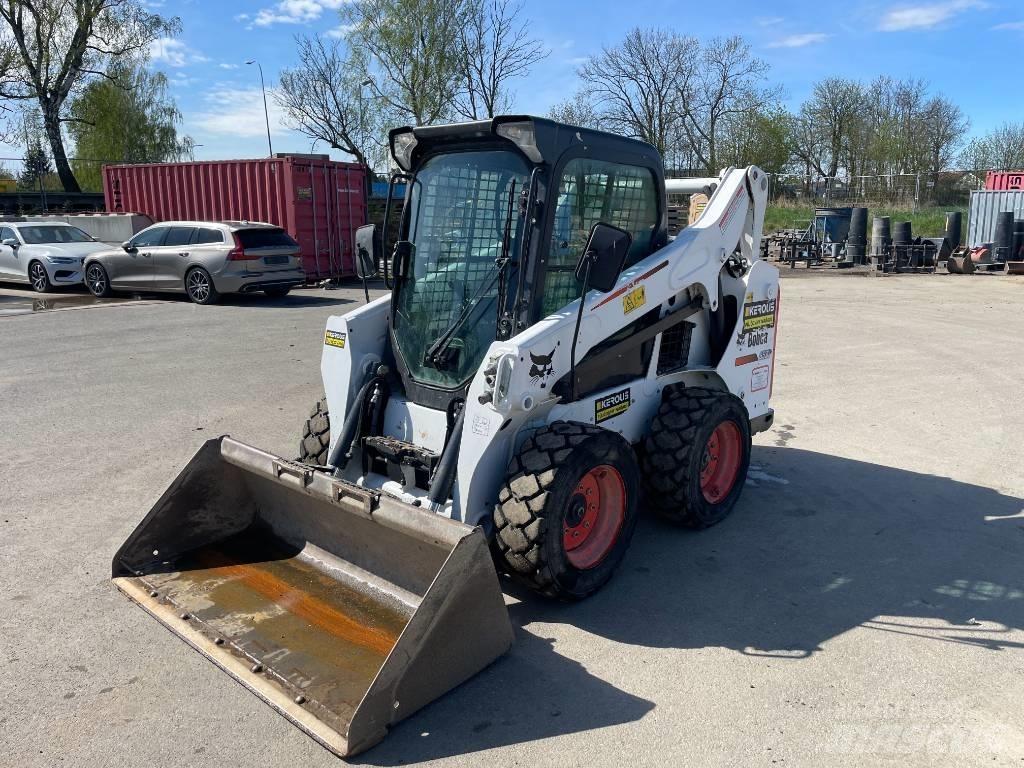 Bobcat S 530  스키드로더