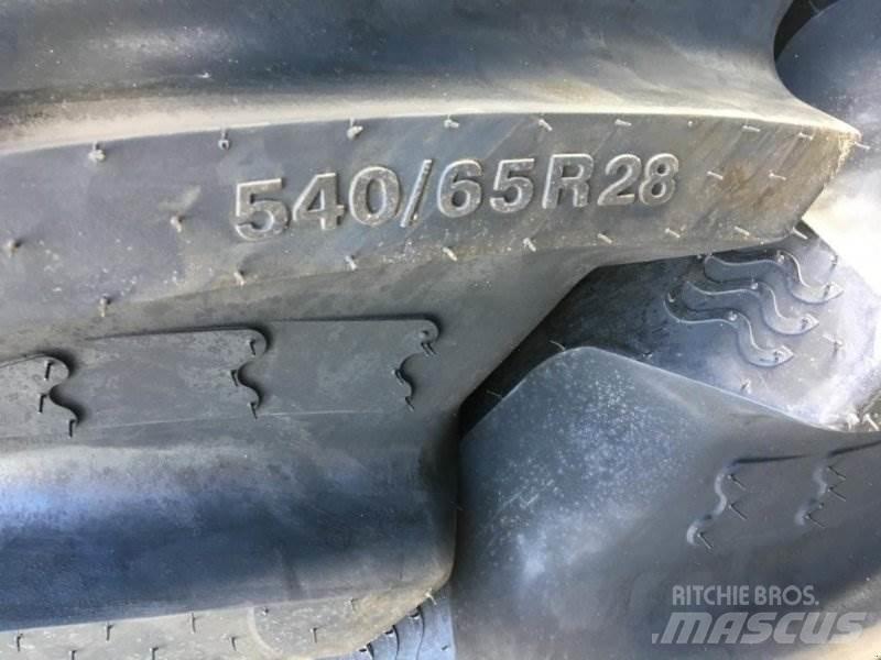 BKT 540/65 R 28 타이어, 휠 및 림