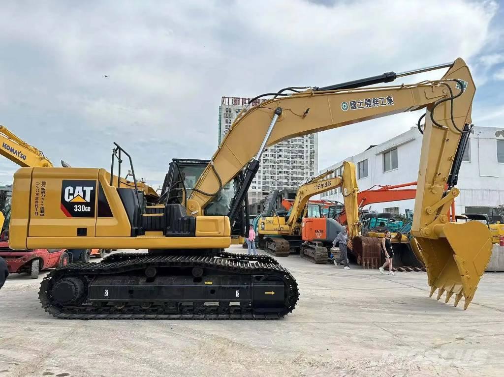 CAT 330GC 대형 굴삭기 29톤 이상