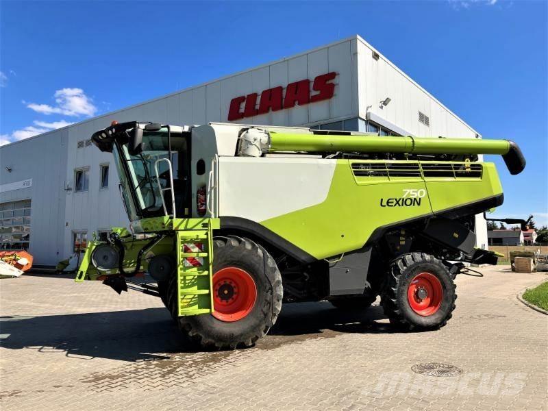 CLAAS LEXION 750 콤바인 수확기