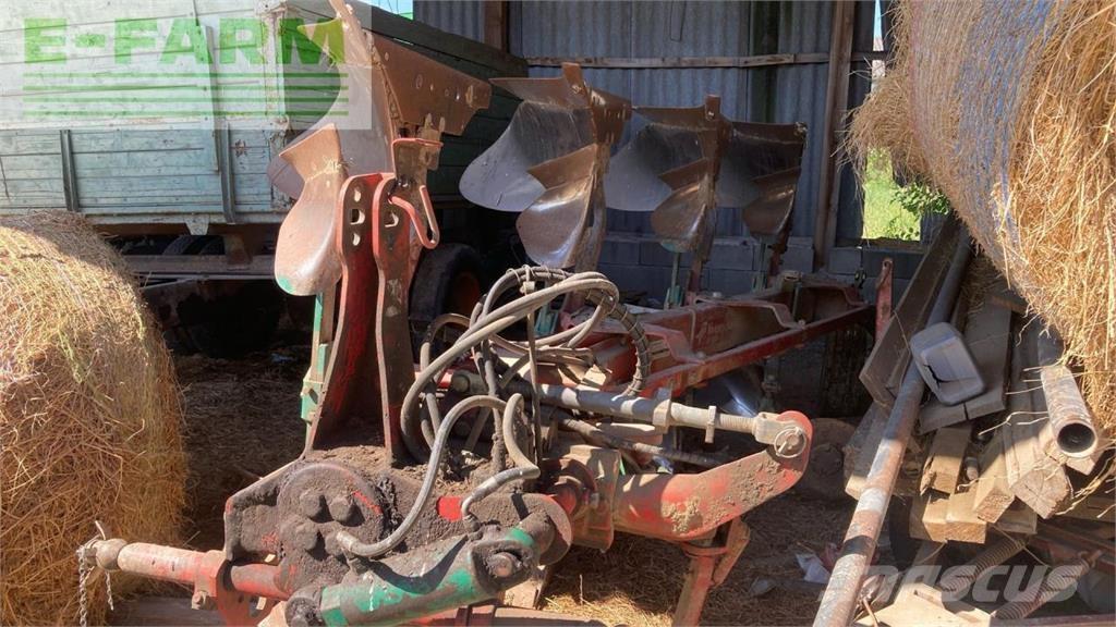 Kverneland LB 100 기존 플로우(쟁기)