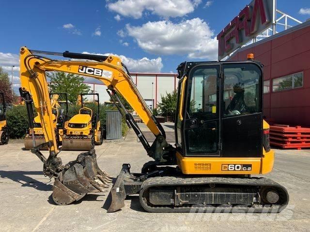 JCB 60 C-2 소형 굴삭기 7톤 미만