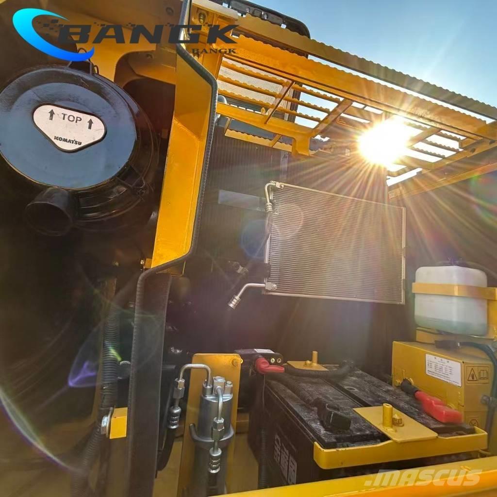 Komatsu PC160 대형 굴삭기 29톤 이상