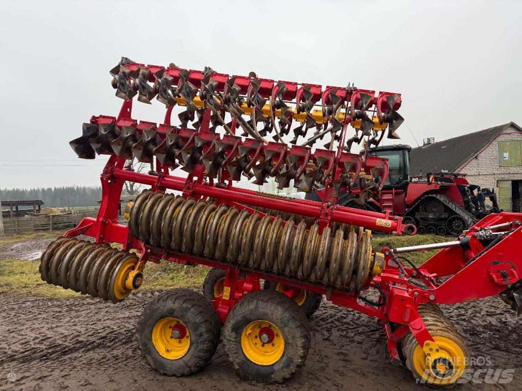 Väderstad Carrier820 디스크 하로우(쇄토기)