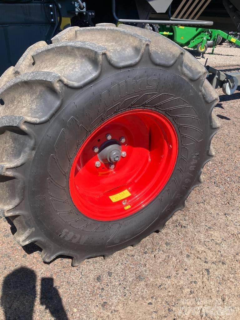 Fendt 5335 C 콤바인 수확기