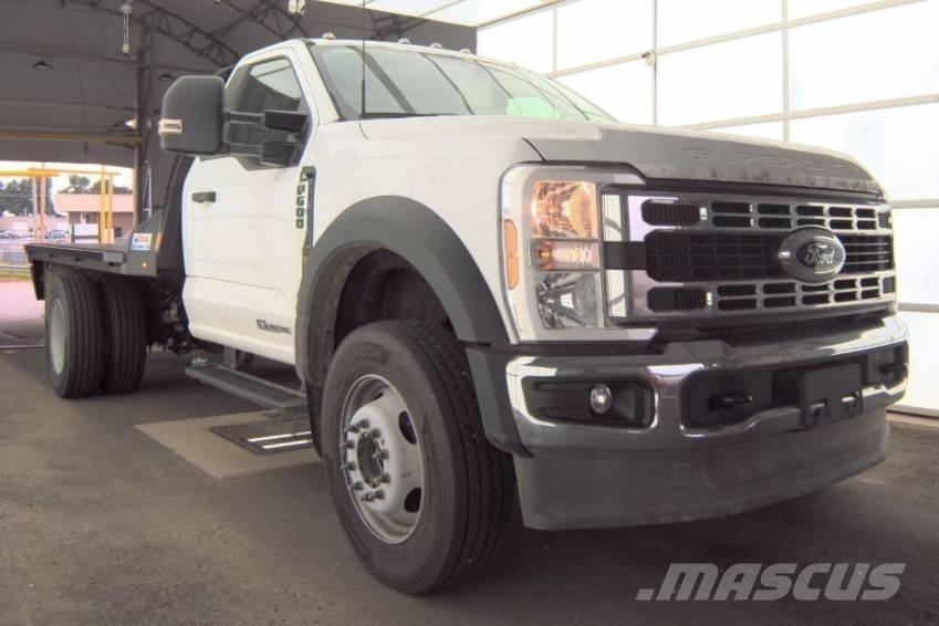 Ford F 600 플랫베드/드롭사이드 트럭