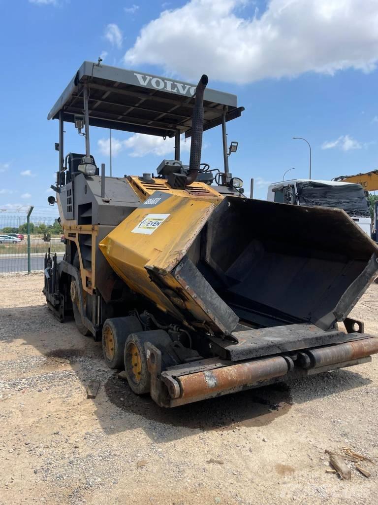 Volvo ABG 6870 아스팔트 포장장비