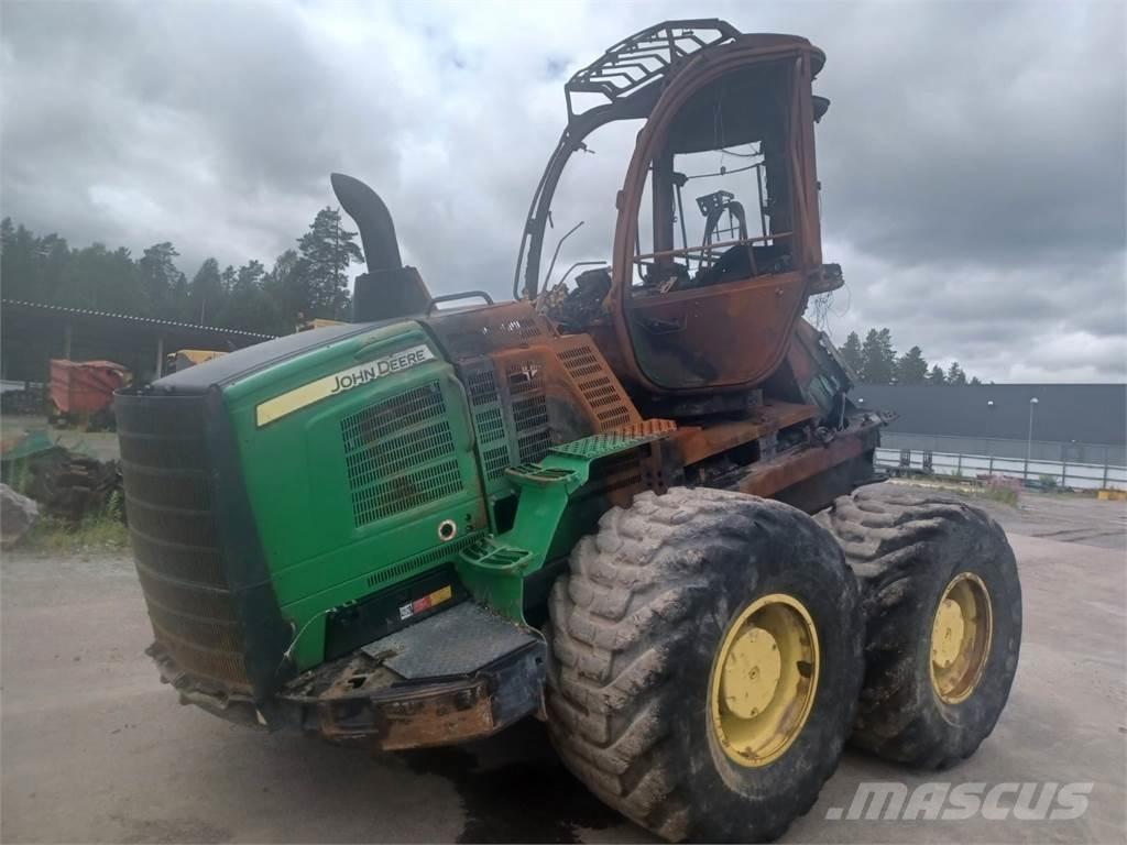 John Deere 1910G 원목 포워더