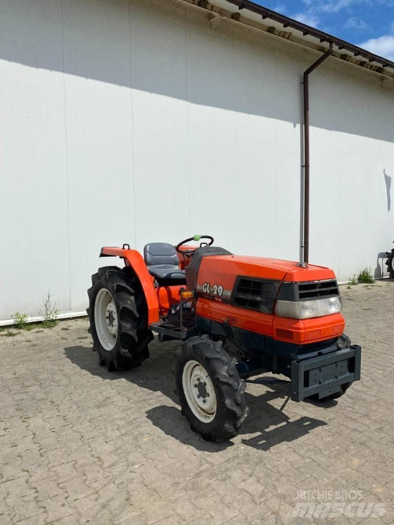 Kubota GL29 소형 트랙터
