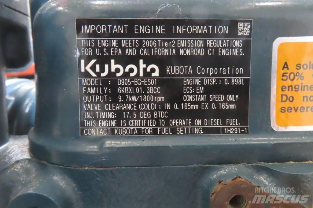Kubota D905 엔진
