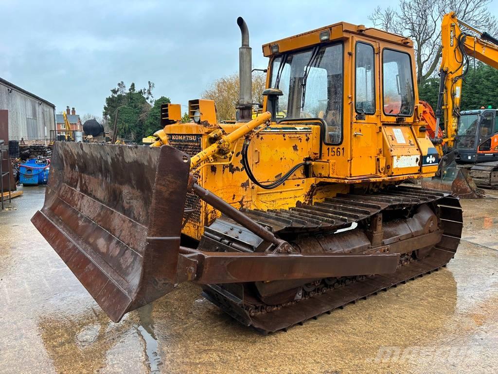 Komatsu D 41 P-3 크롤러 도저