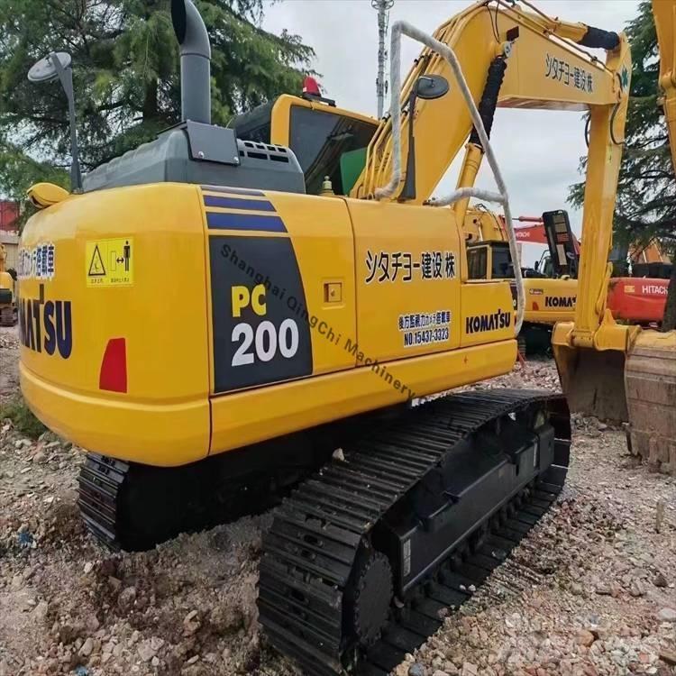 Komatsu 200-8 대형 굴삭기 29톤 이상