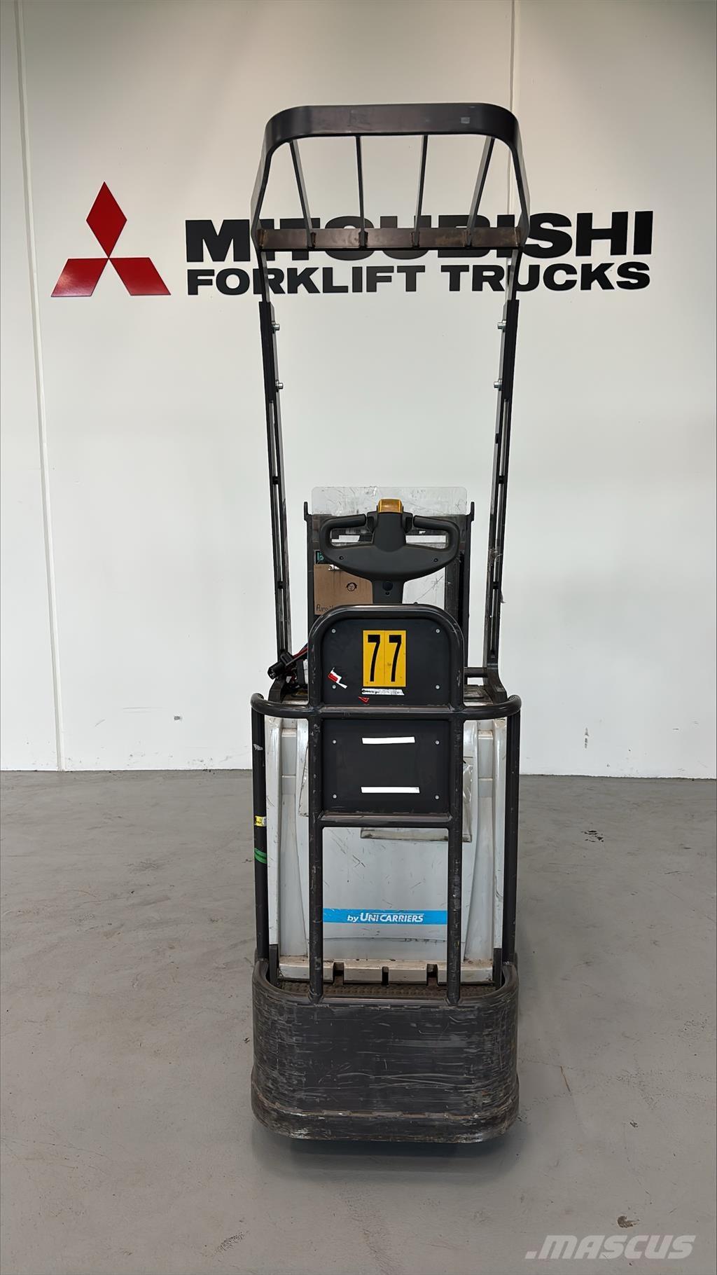 Atlet PDP200 보행식 리치 지게차