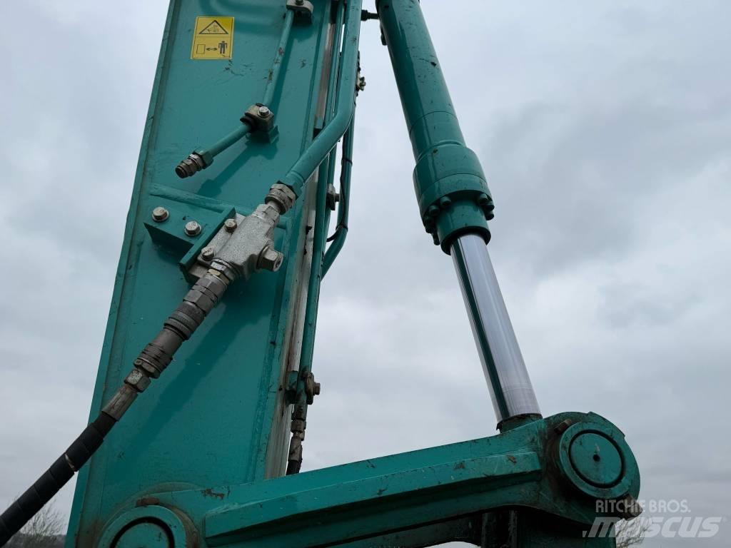 Kobelco SK130LC-11 대형 굴삭기 29톤 이상