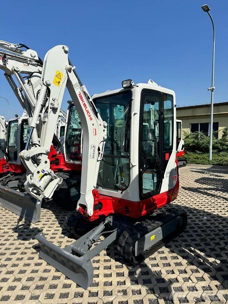 Takeuchi TB216 V0 소형 굴삭기 7톤 미만