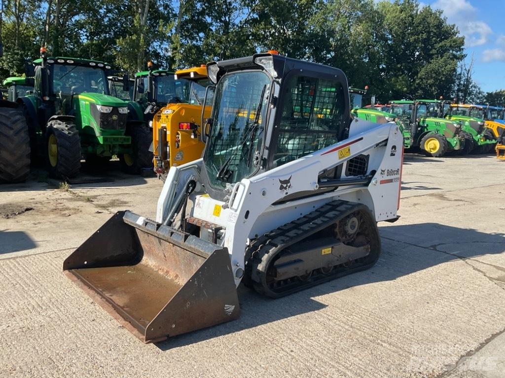 Bobcat T 450  스키드로더