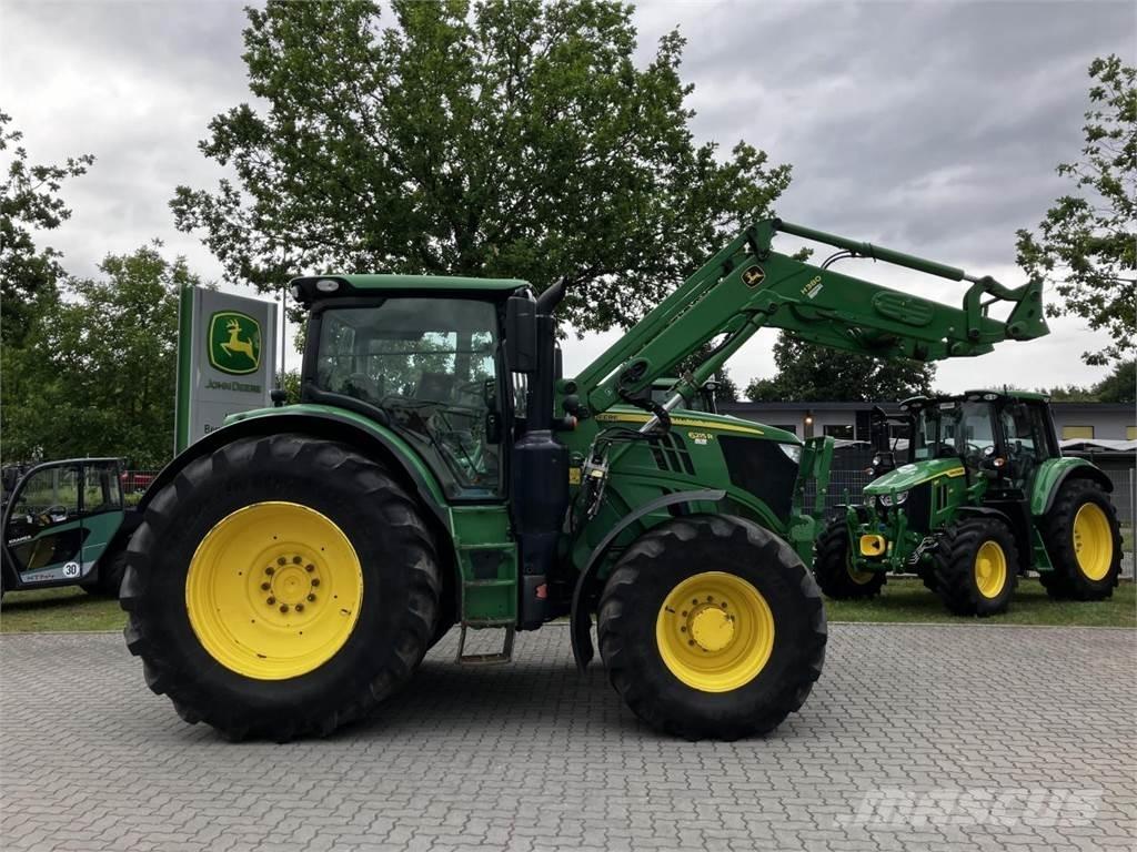 John Deere 6215R 트랙터