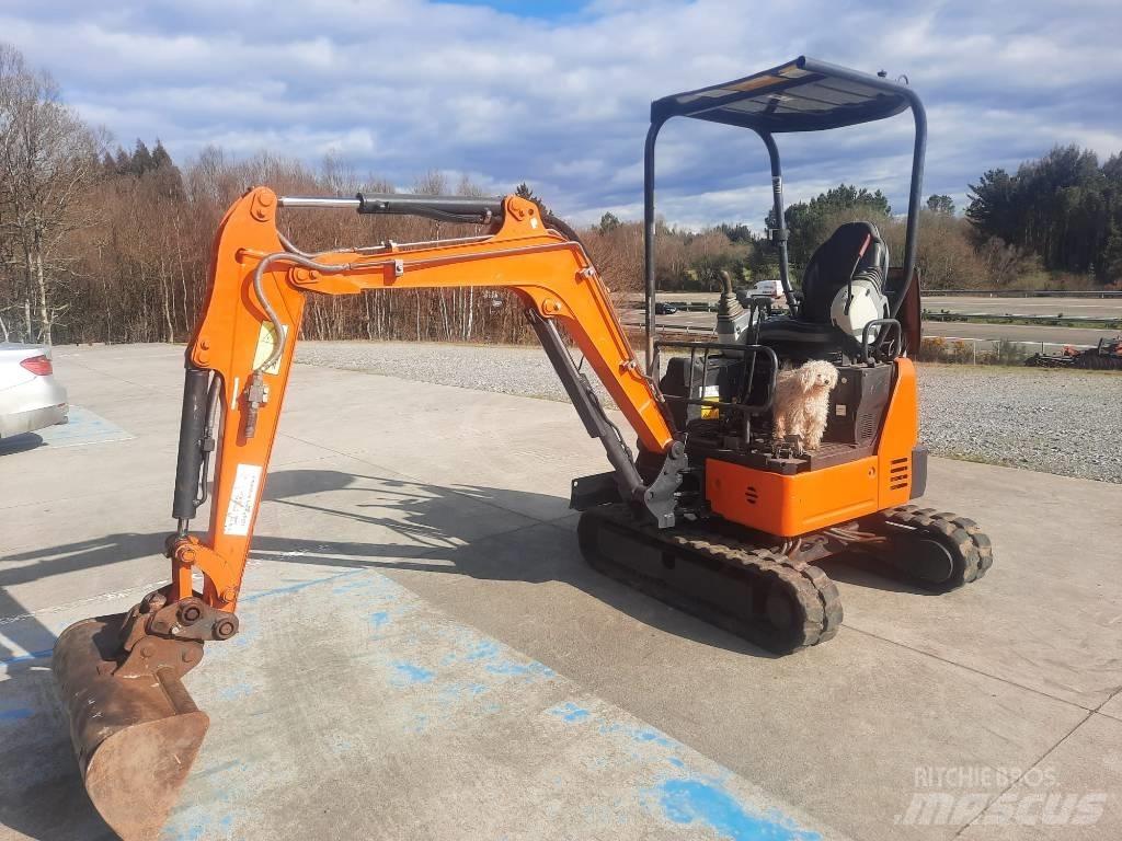 Hitachi ZX19U-5A 소형 굴삭기 7톤 미만