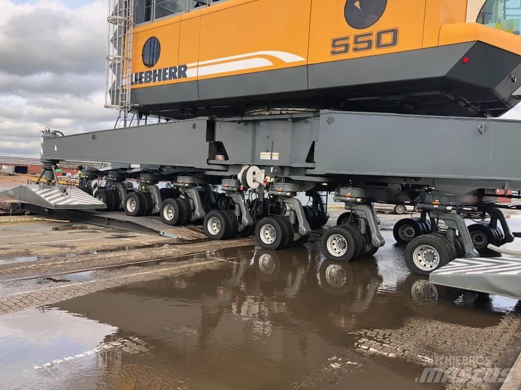 Liebherr LHM550 하버 크레인