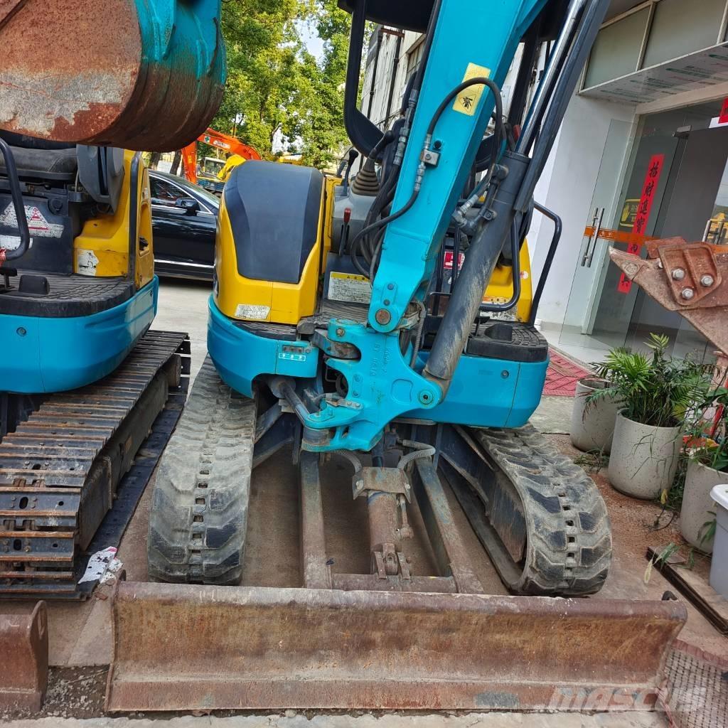 Kubota U 30 소형 굴삭기 7톤 미만