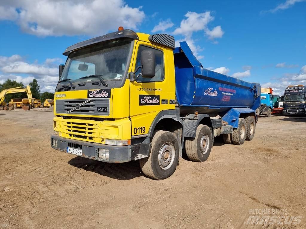 Volvo FM420 스킵 로더 트럭