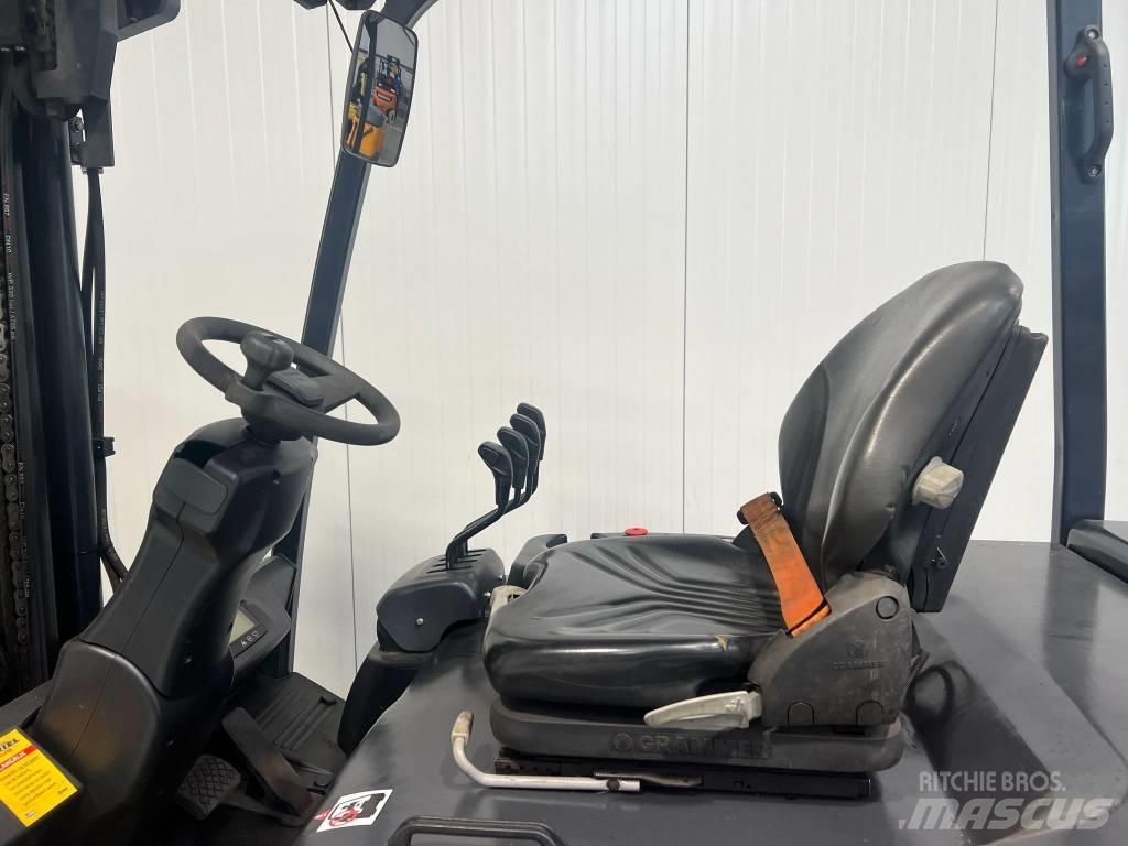 Doosan B35X-7 전동 지게차