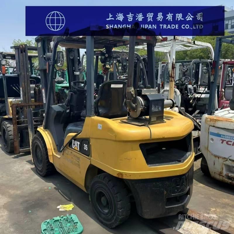 CAT DP 35 N 디젤 지게차