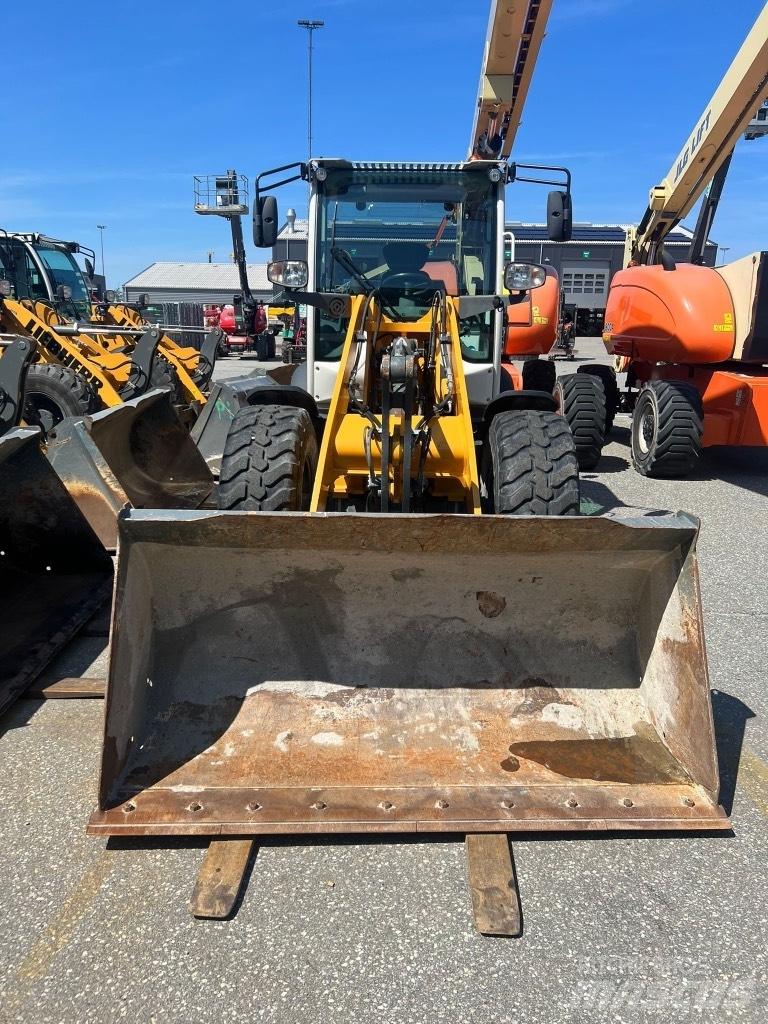 Liebherr L 506  휠로우더