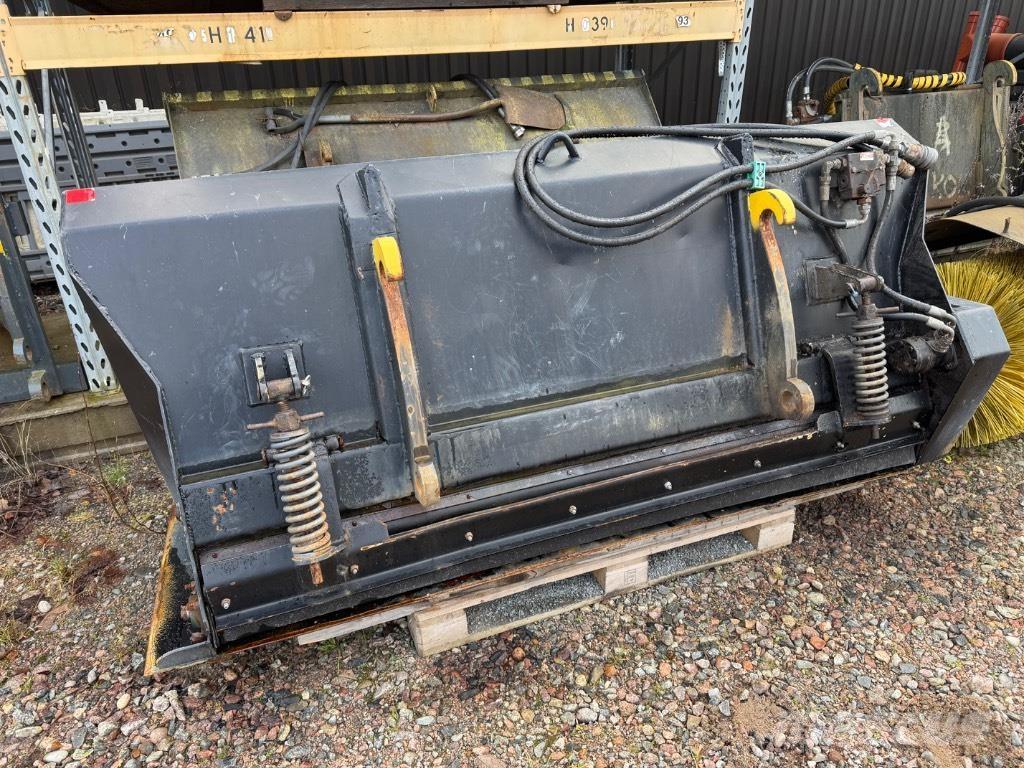 JCB 413 S  휠로우더