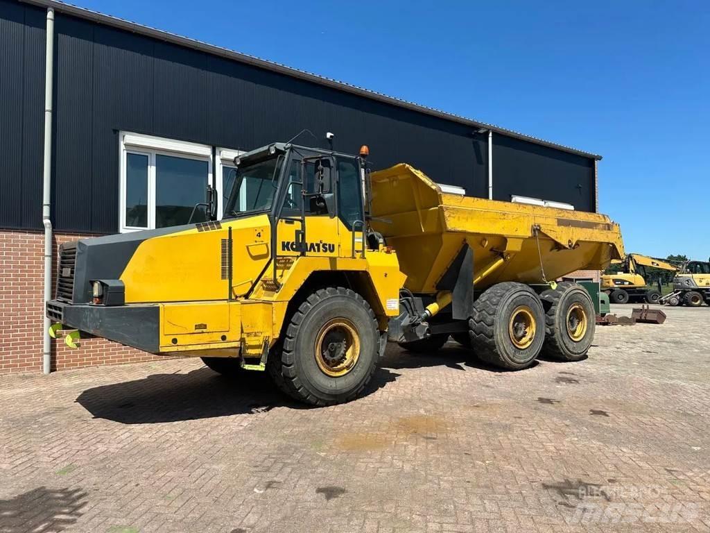 Komatsu HM300-2 연결식 홀러