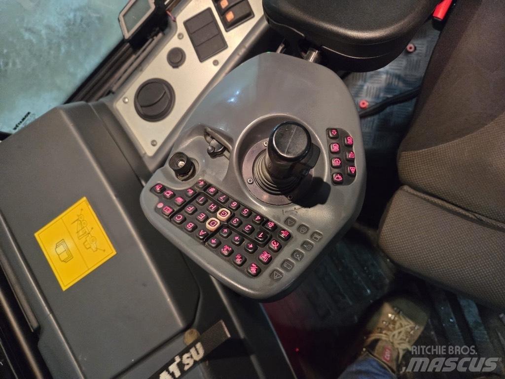 Komatsu 855.1 원목 포워더