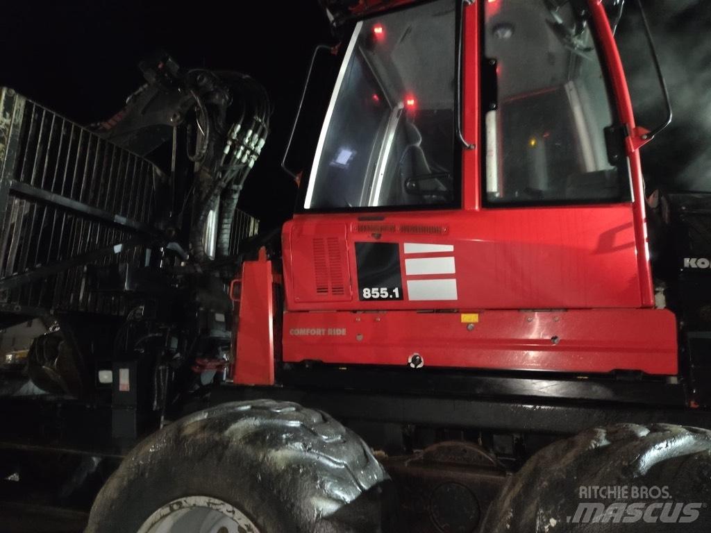 Komatsu 855.1 원목 포워더