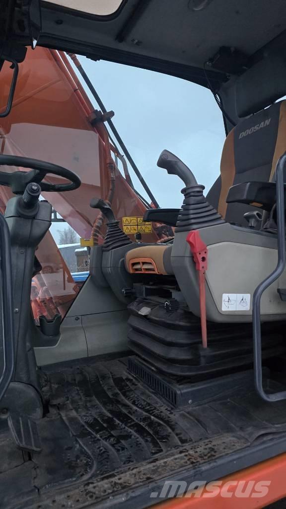 Doosan DX 170 W  휠 굴삭기