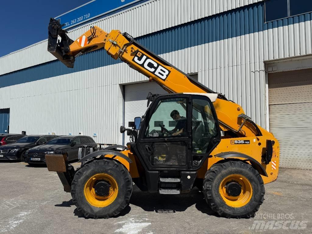JCB 535-125 텔러 핸들러