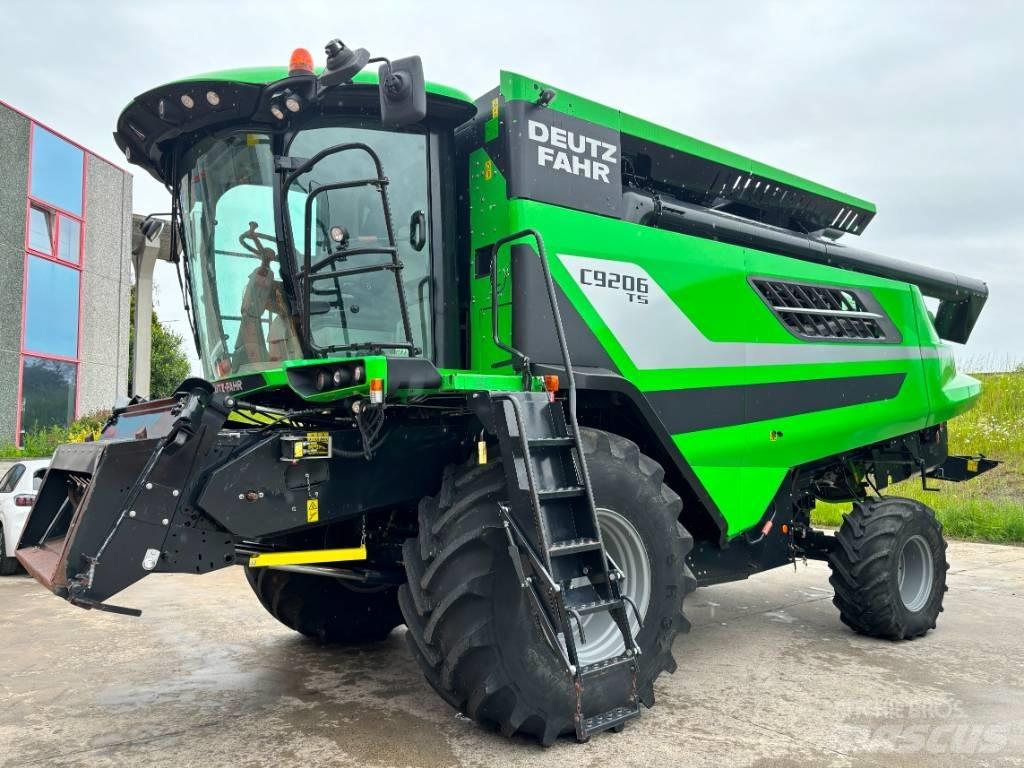 Deutz-Fahr C 9206 TS 콤바인 수확기