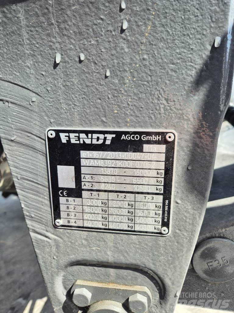 Fendt 822 S4 트랙터