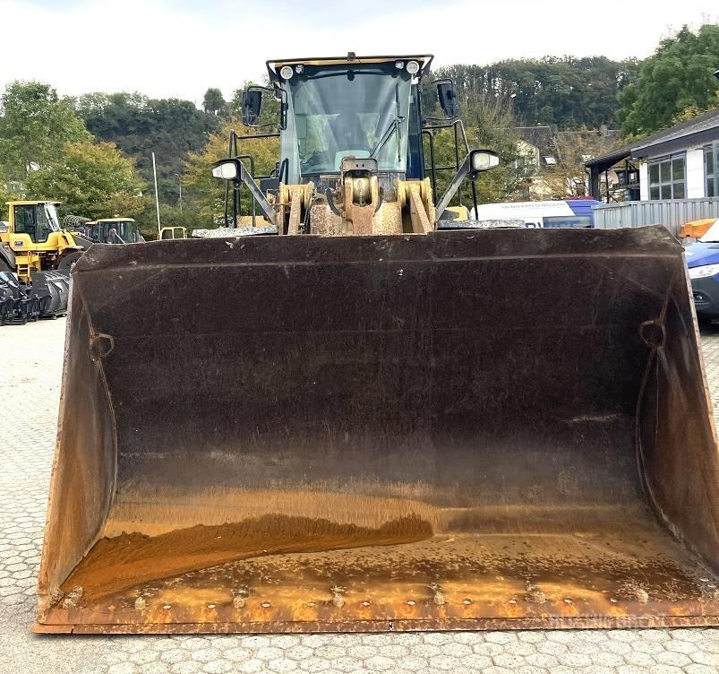 CAT 972 M  휠로우더