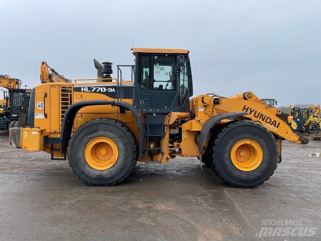 Hyundai HL 770-9 A  휠로우더