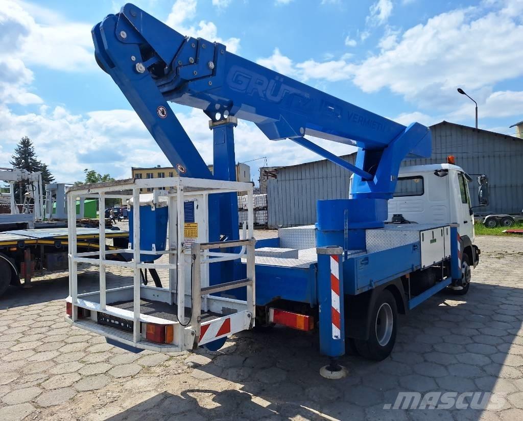 Bison TKA 30 KS 트럭 탑재 고소작업대